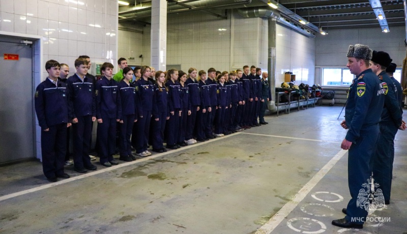 v petrozavodske otmetili den dobrovolca 1701786634585204815 800x800